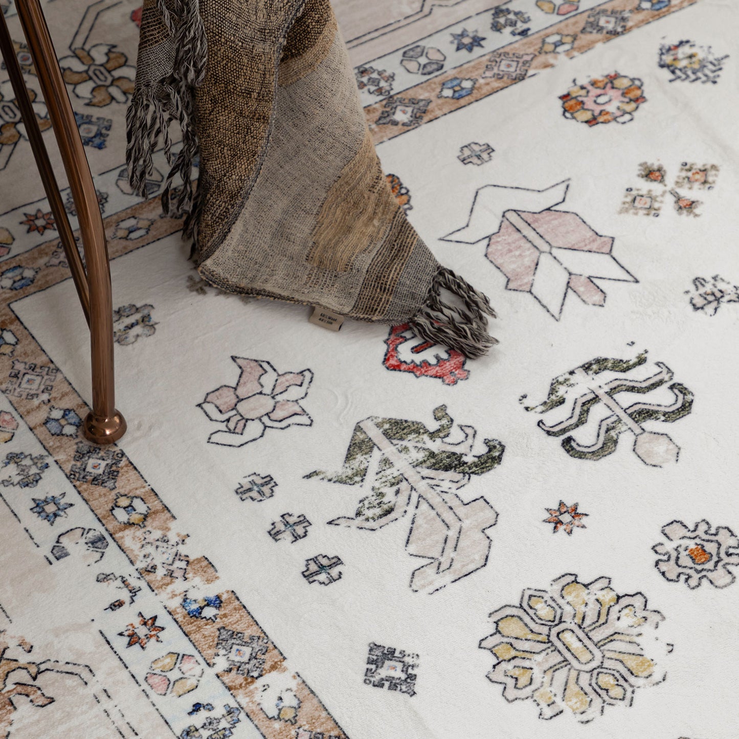Machine Washable Rug - Faded Beige
