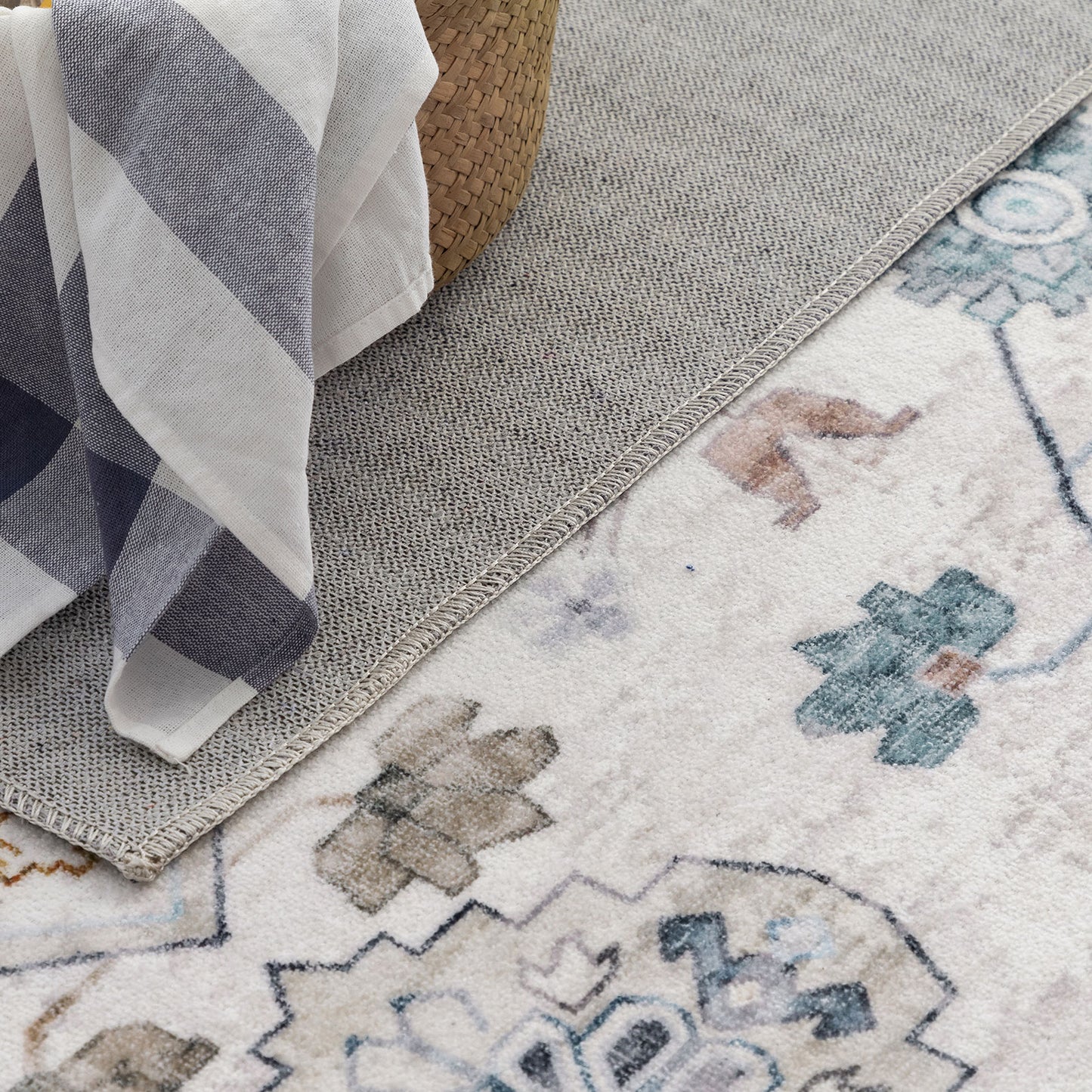 Machine Washable Rug - Oak & Sky