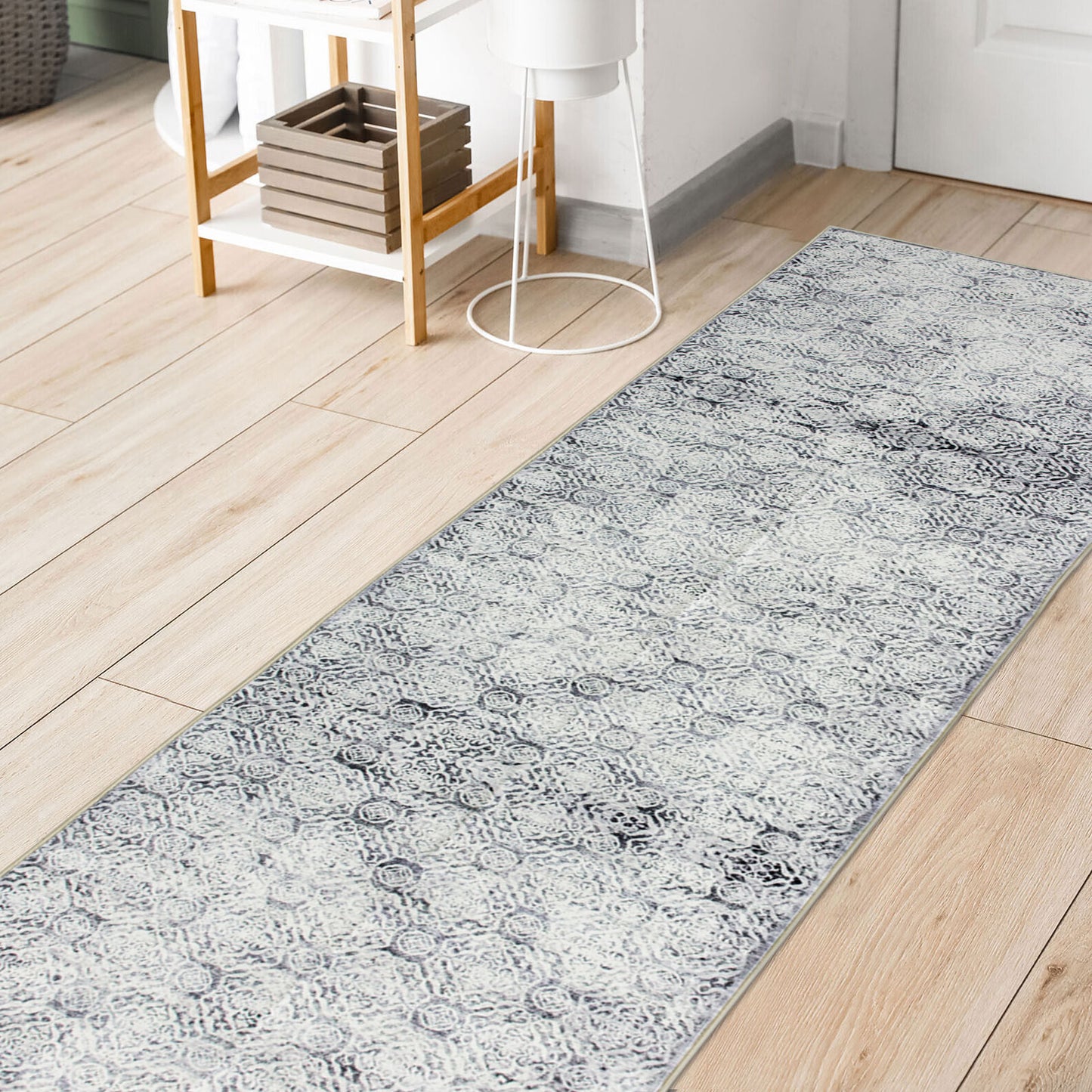 Machine Washable Rug - Distressed Soft Grey