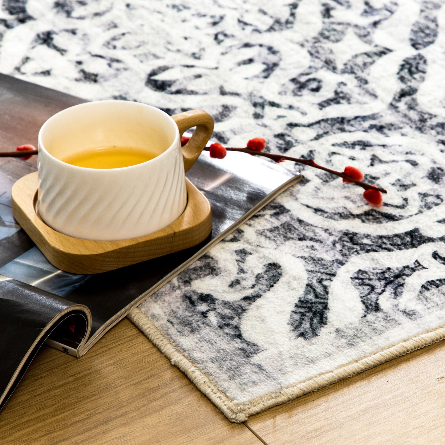 Machine Washable Rug - Distressed Soft Grey